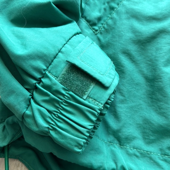 Tommy Hilfiger Light Zip Up Jacket - Picture 7 of 9